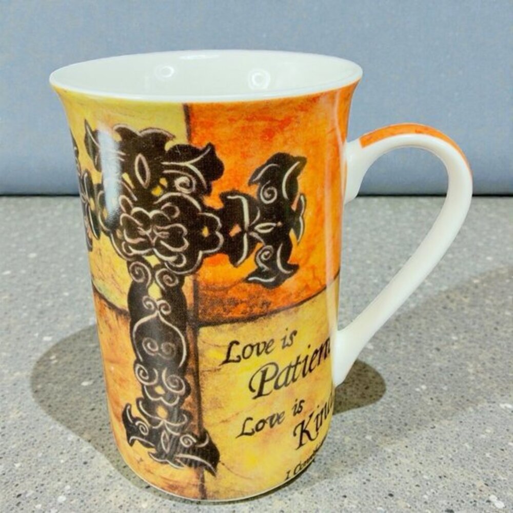 Kent Pottery Coffee Mug Love is Patient Love is Kind Corinthians Porcelain Mug‎